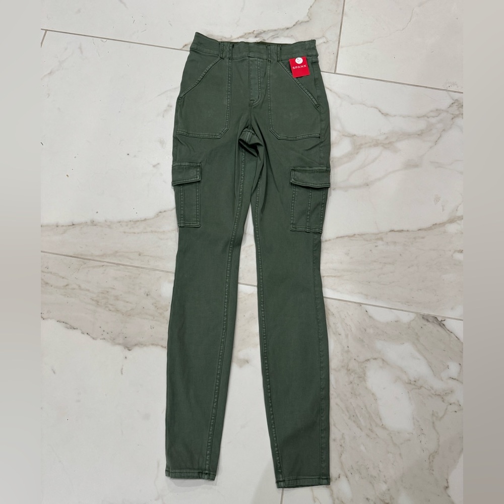 Spanx green sage cargo pants legging